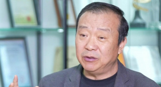 扒开腿狂躁老师爽出白浆视频